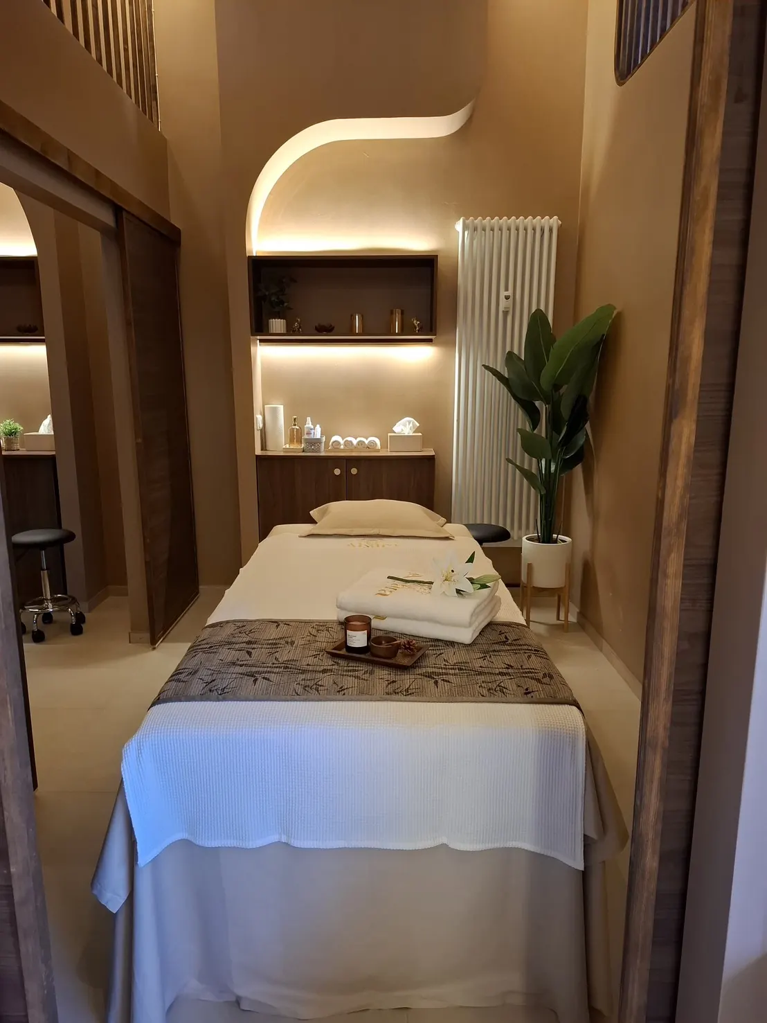 Behandlungsraum im Aiyara Studio Ossietzkystraße