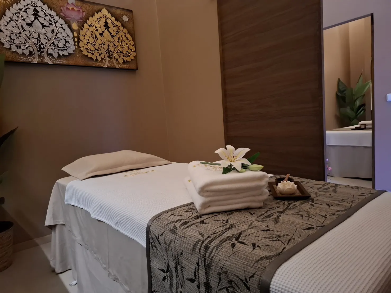 Behandlungsraum im Aiyara Studio Ossietzkystraße